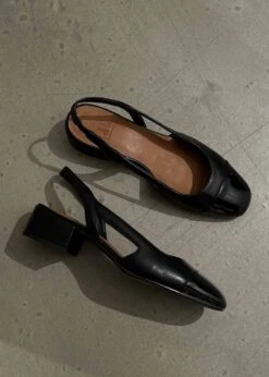 Billi Bi A8069 - Black Patent/Black Nappa 270 8 Billi Bi A8069 - Black Patent/Black Nappa 270 -Butler Loftet Butik A8069 Black PatentBlack Nappa 270 Billi Bi 3