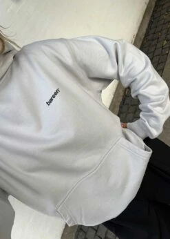 BOJAN - OVERSIZED HOODIE - Micro Chip -Butler Loftet Butik BOJAN OVERSIZED HOODIE Micro Chip Bareen 5