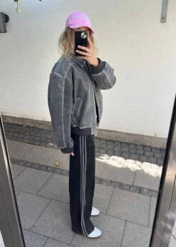 Adidas Originals DENIM 3S PANT - True Black Denim -Butler Loftet Butik DENIM 3S PANT True Black Denim Adidas Originals 3 cbe232b9