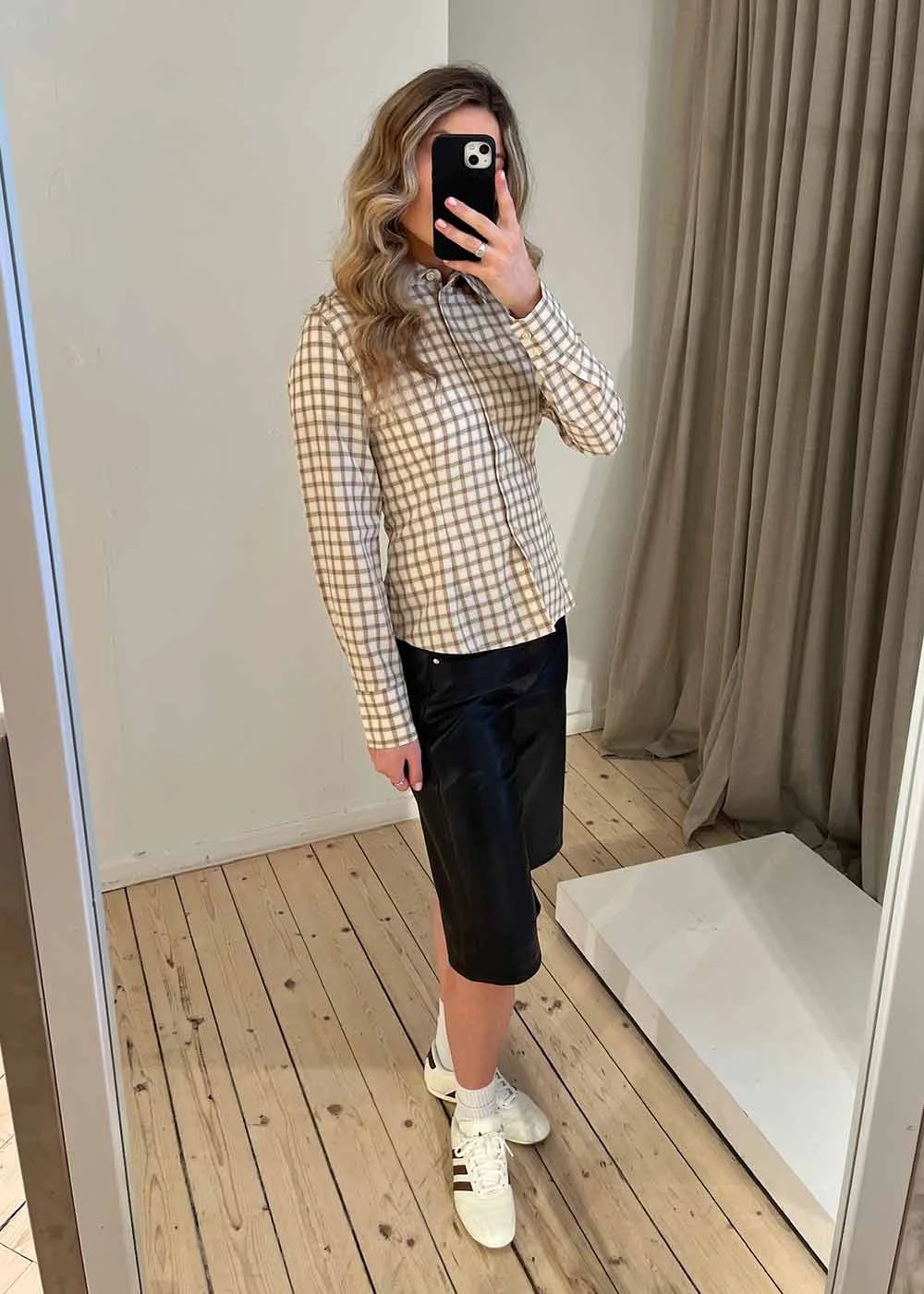 Deep Leather Shorts - Black 4 Deep Leather Shorts - Black - Billede 2