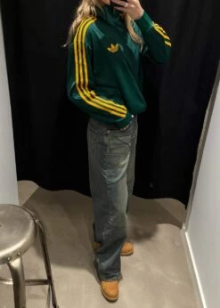 Adidas Originals FIREBIRD LOOSE TT - Cgreen/ Creyel -Butler Loftet Butik FIREBIRD LOOSE TT Cgreen Creyel Adidas Originals 3