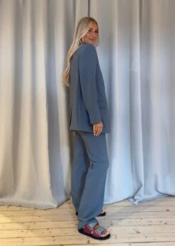 Modström Gale Pants - Dark Sea 9 Modström Gale Pants - Dark Sea -Butler Loftet Butik Gale pants Dark Sea Modstrom 4