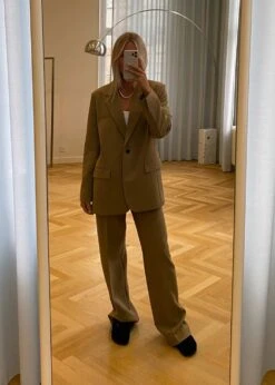 Modström Gale Pants - Dune -Butler Loftet Butik Gale pants Dune Modstrom 3