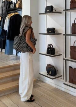 Modström Gale Pants - Soft White -Butler Loftet Butik Gale pants Soft White Modstrom 3