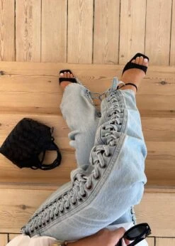 Laced Straight Leg Jeans - Light Blue Denim -Butler Loftet Butik Laced Straight Leg Jeans Light Blue Denim Rotate 7