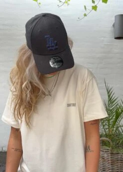 Butler Loftet Butik -Butler Loftet Butik NEW ERA METALLIC OUTLINE LA Black New Era 2