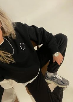 Organic Crew Neck - Black -Butler Loftet Butik Organic Crew Neck Black 7 Days 2