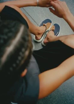 Salomon SHOES RX SLIDE 3.0 Dark Sapphire/Rubber - Dark Sapphire/Rubber/Jolly Green 17 Salomon SHOES RX SLIDE 3.0 Dark Sapphire/Rubber - Dark Sapphire/Rubber/Jolly Green -Butler Loftet Butik SHOES RX SLIDE 3 0 Dark SapphireRubber Dark SapphireRubberJolly Green Salomon 8