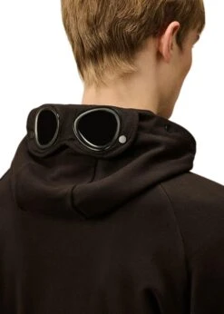 C.P. Company SWEATSHIRTS HOODED OPEN DIAGONAL - Black -Butler Loftet Butik SWEATSHIRTS HOODED OPEN DIAGONAL Black C P Company 3