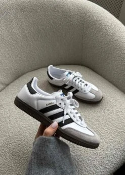 Adidas Originals Samba OG - White / Black -Butler Loftet Butik Samba OG White Black Adidas Originals 5 39d33c34