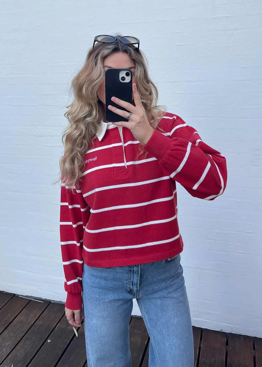 Serif Logo Cropped Rugby Polo - Ruby/White 4 Serif Logo Cropped Rugby Polo - Ruby/White - Billede 2