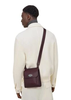 Mulberry Small Antony N (Leather Strap) SCG - Black Cherry -Butler Loftet Butik Small Antony N Leather Strap SCG Black Cherry Mulberry 3