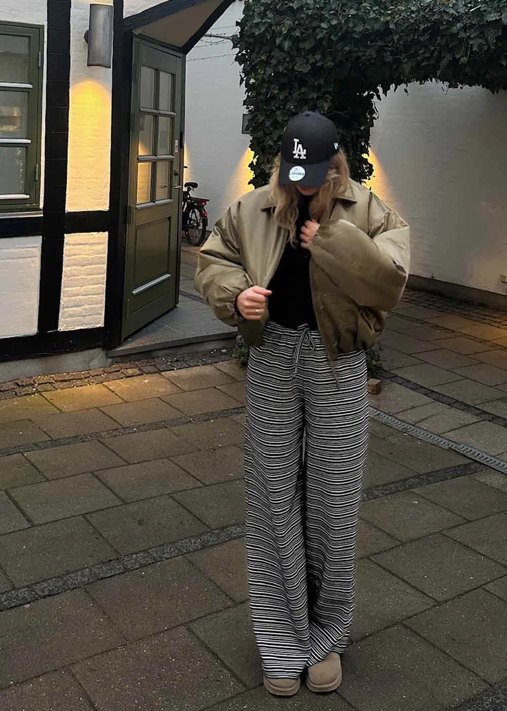 Steffi Pants - Black/Off White Stripe 4 Steffi Pants - Black/Off White Stripe - Billede 2