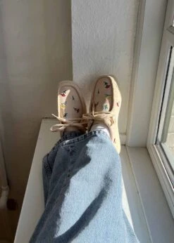 Clarks Originals Wallabee. D - Taupe Embroidery 10 Clarks Originals Wallabee. D - Taupe Embroidery -Butler Loftet Butik Wallabee D Taupe Embroidery Clarks Originals 4